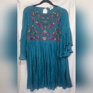 Umgee embroidered mini baby doll boho dress size S green short bell sleeve